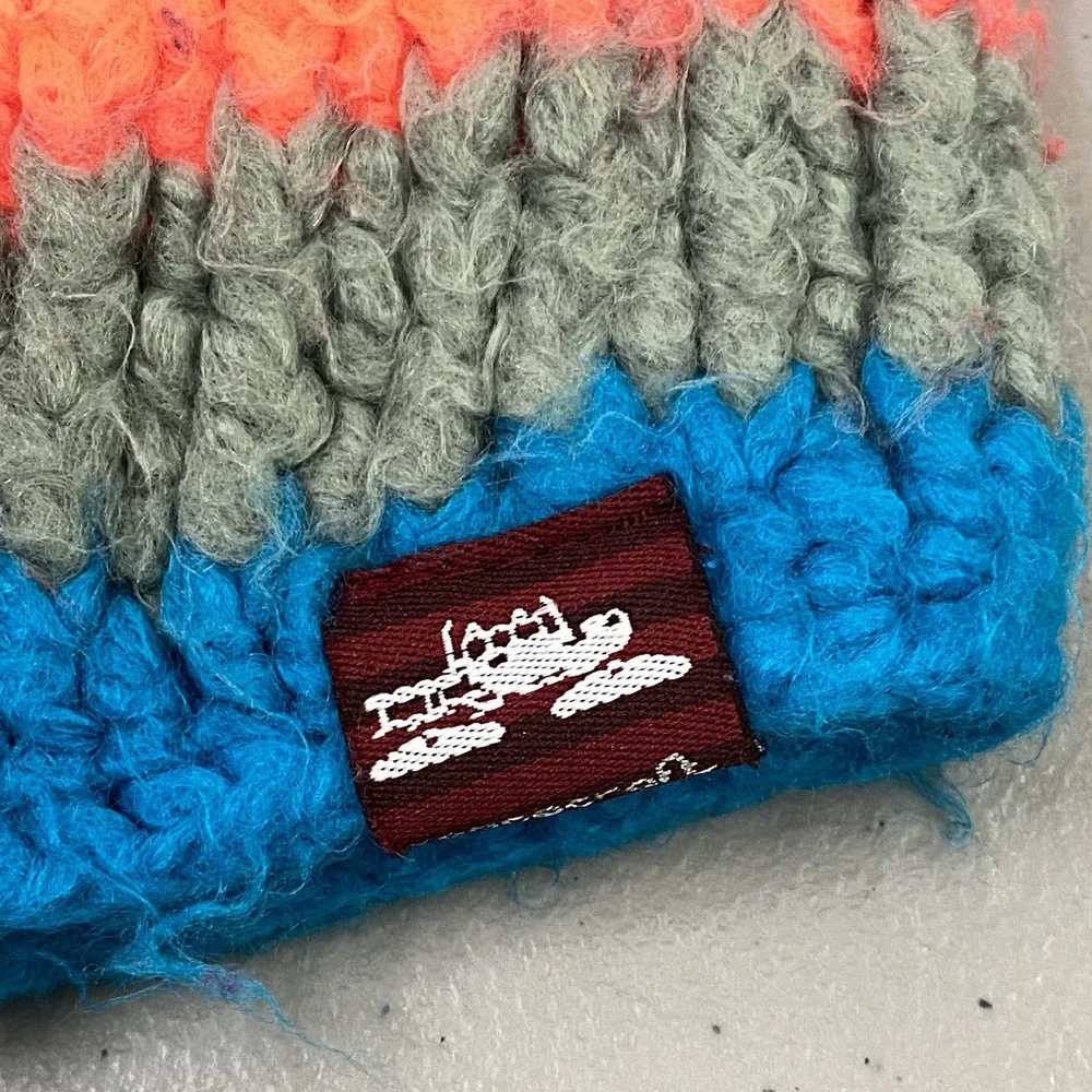 Spacecraft Neon Pink & Blue Stripe Fuzzy Yarn Chunky Knit Ski Beanie Unisex OSFA